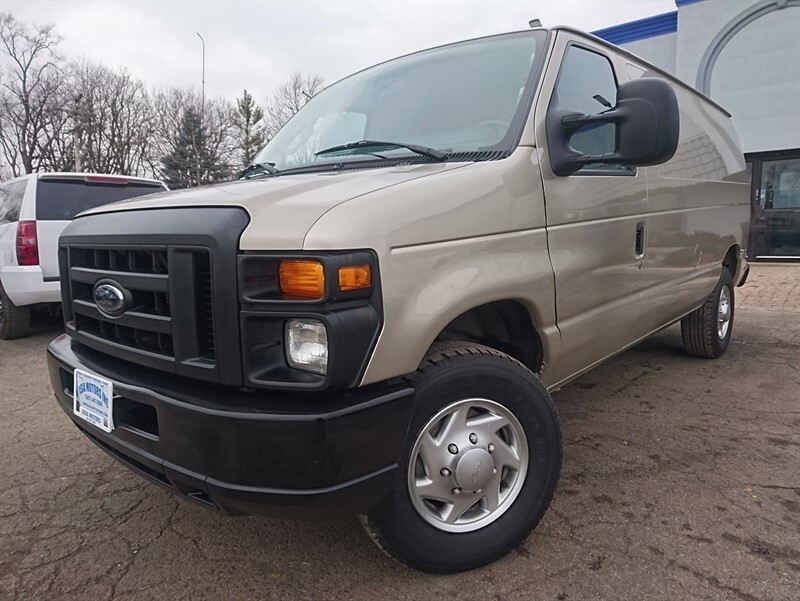 2010 ford e series van
